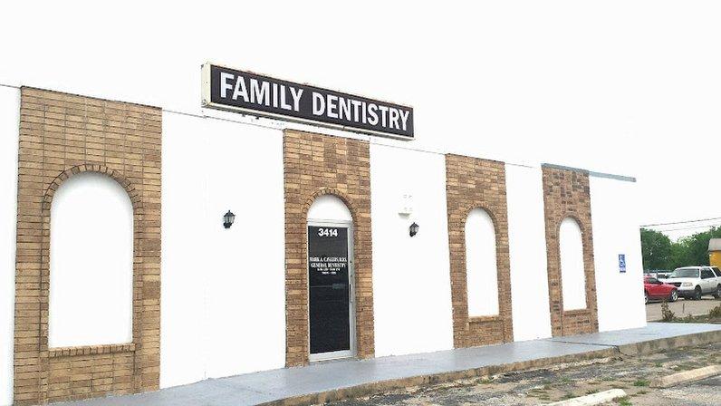 Dr. Mark Cavazos, DDS