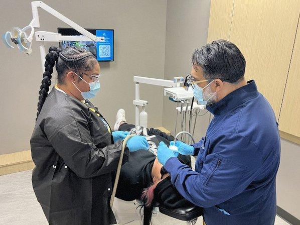 7 to 7 Dental & Orthodontics