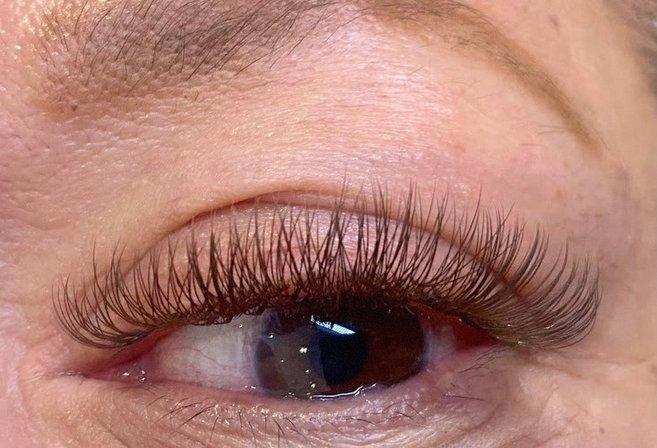 Deka Lash