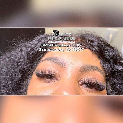 Broadway Nails & Lashes