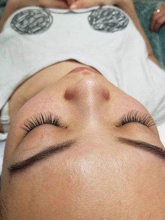 Nails N Lashes