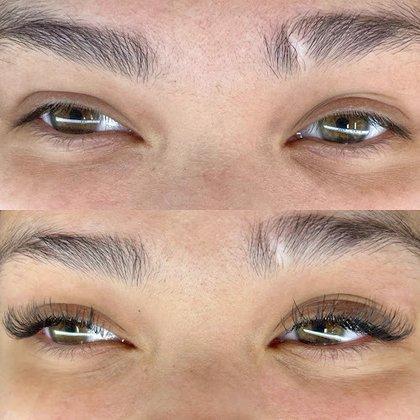 Blinking Beauty Salon