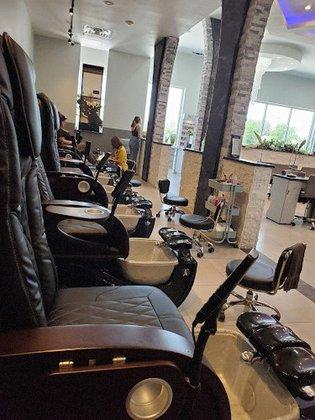 Palladium Nail Bar