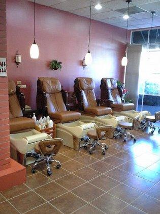 Ann's Nails 7959 Broadway
