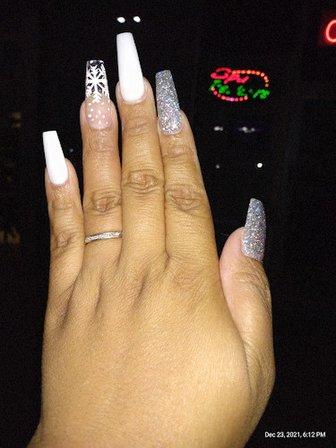 Diva Nails & Spa