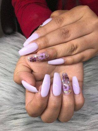 K-V Nails