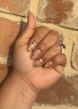 Wormnails Nail Studio
