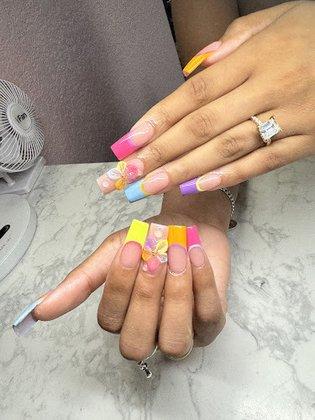 Diamante Nail Studio