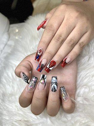 ONE 51 NAIL BAR