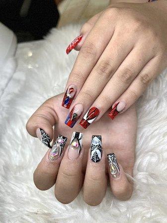ONE 51 NAIL BAR