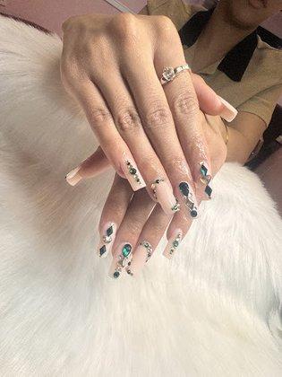 YN Gorgeous Bar LLC