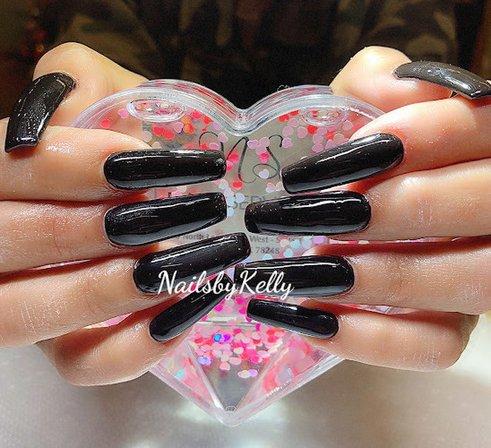 NAILS SERVICE Salon & Spa