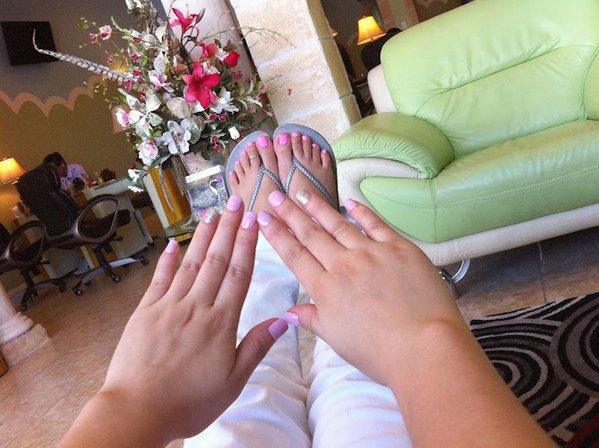 Nail Zone