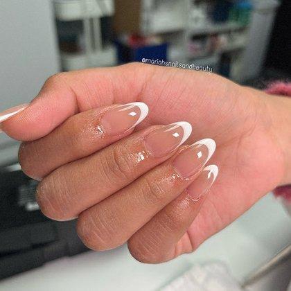 Mariah’s Nails and Beauty