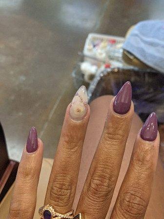 Awesome Nails & Spa