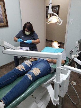 Smiles R Us Family and Implant Dentistry