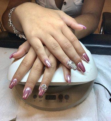 Plaza Nails