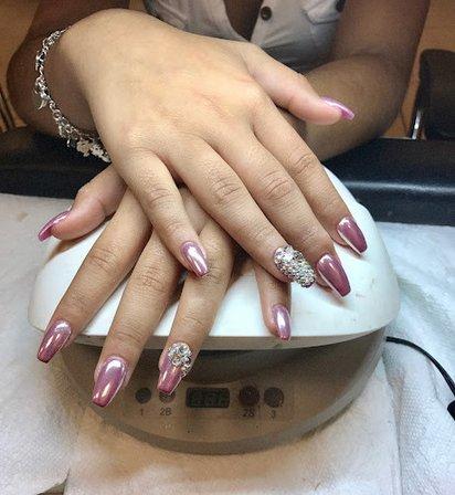 Plaza Nails