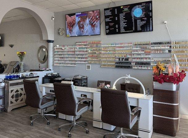 QV Nails & Spa