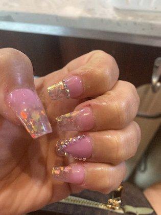 Cosmixnails&spa llc