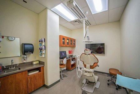 UT Dentistry Oral & Maxillofacial Surgery