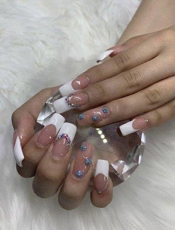 Studio Nail Spa