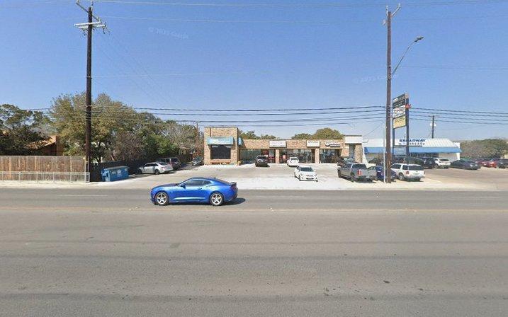 Roger W. Schultz DDS