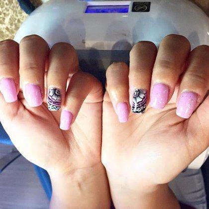 Vy Nails Studio