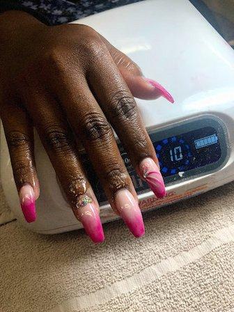 Nails By Vanni