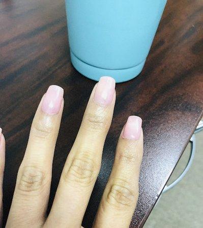 V P Nails & Spa