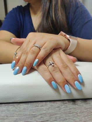 Dazzle Dry nail salon