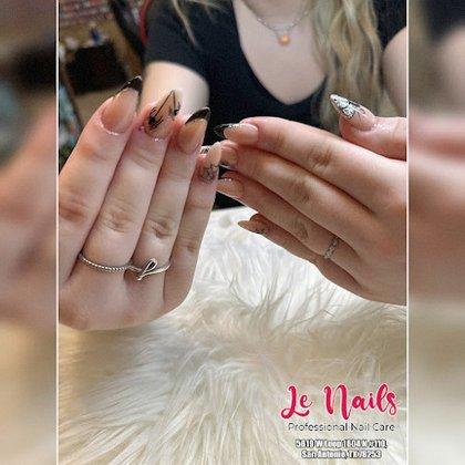 Le Nails