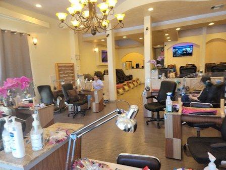 Glamor Nails & Spa
