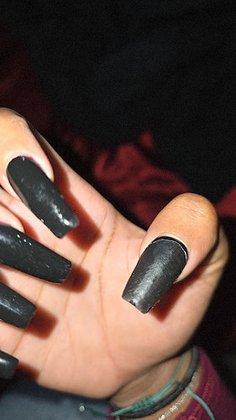 Maya Nails