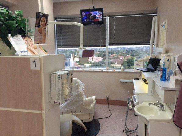 Dr. Peter M. Caldarola DDS - Stone Oak Family Dentist