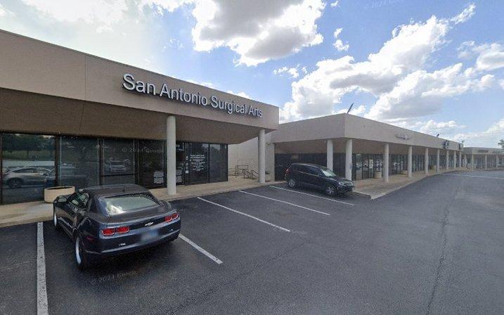 San Antonio Surgical Arts: Thornton William E DDS