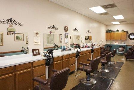 Ella's Scenic Hill Beauty Shop
