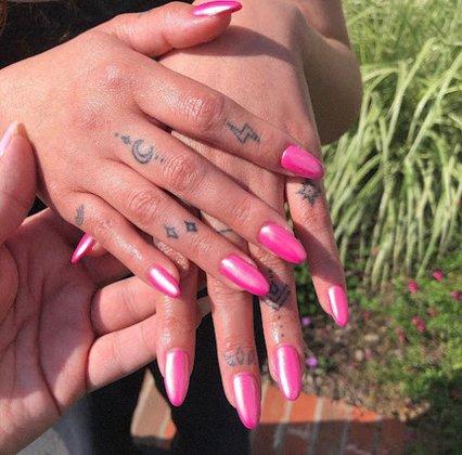 Shyy Nails