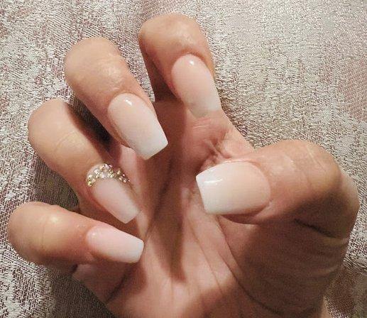 Nails Discount Design