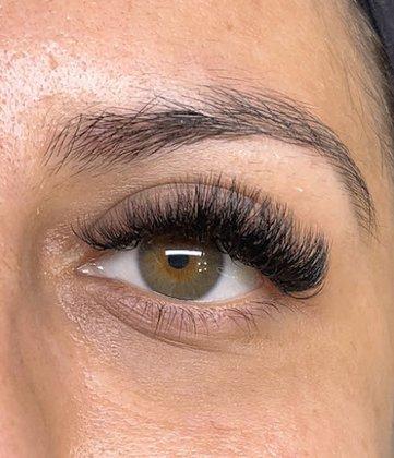 Amber Lash Artistry LLC