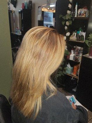 Reflections Salon