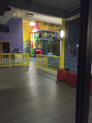 Gold's Gym San Antonio Alamo Heights