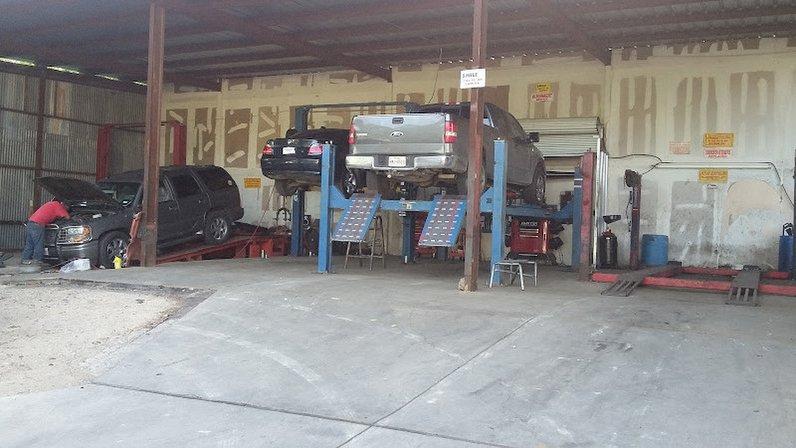 Hernandez Tire & Muffler Shop
