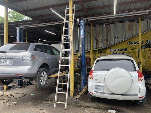 C D Division Tire-Muffler Shop