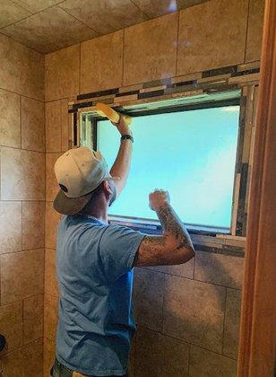 leo Flores handyman