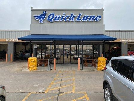 Quick Lane at McCombs Ford West