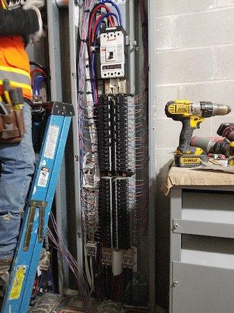 Matthews Electric LLC