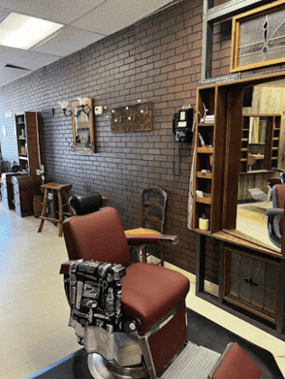 Castle Hills Barber Shop Est. 1967