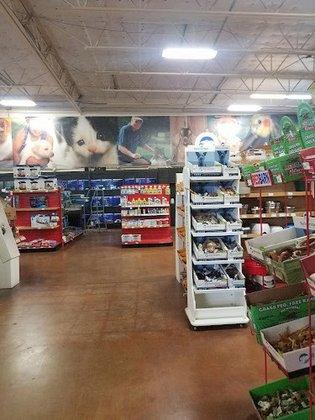 Pet's Barn