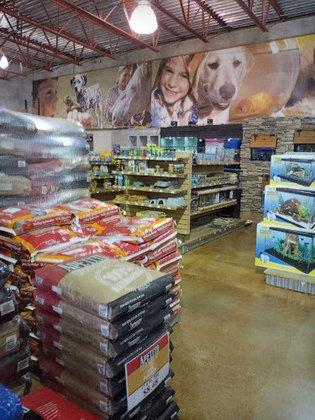 Pet's Barn